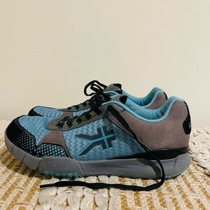 Women’s Kuru Quantium Mesh Active Sneaker Blue/Gray/Black Size 9